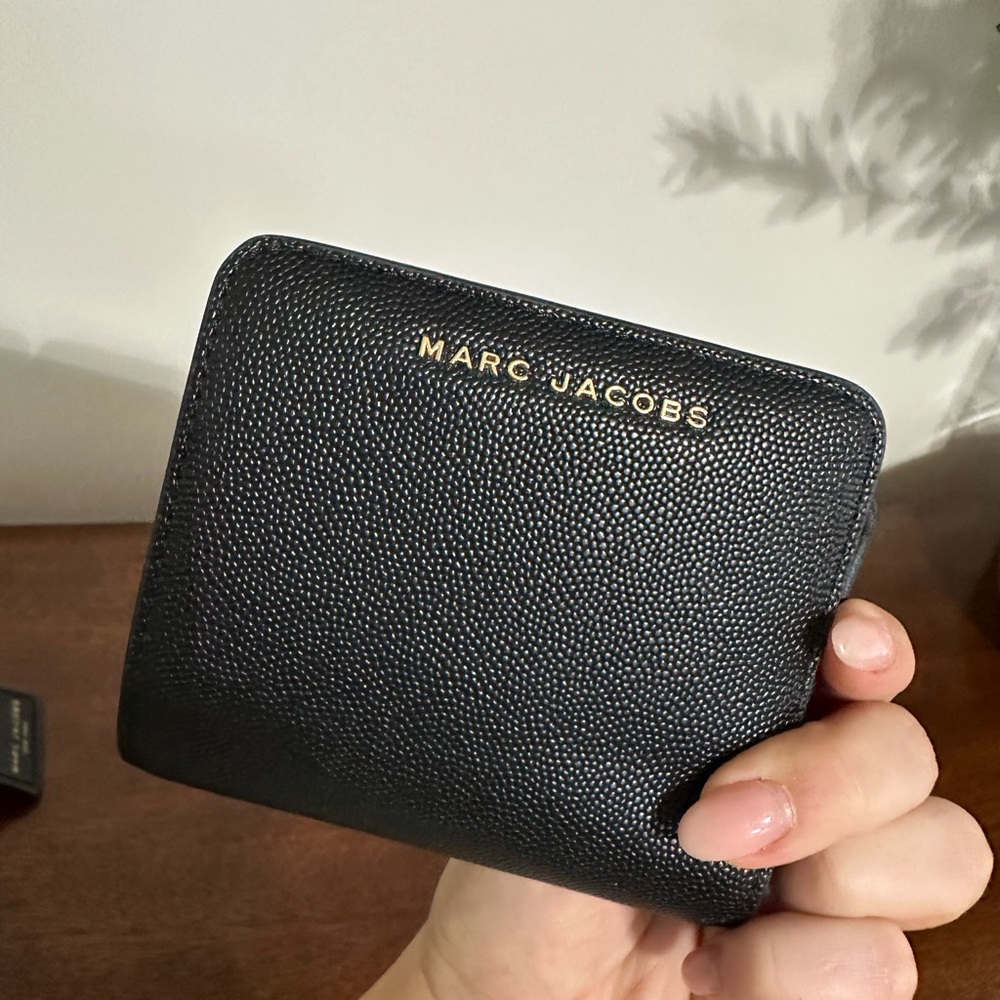 Marc Jacobs wallet